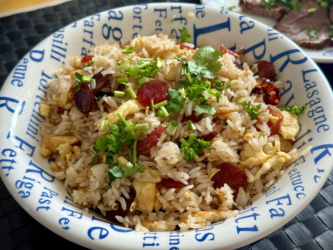 腊味酱油炒饭