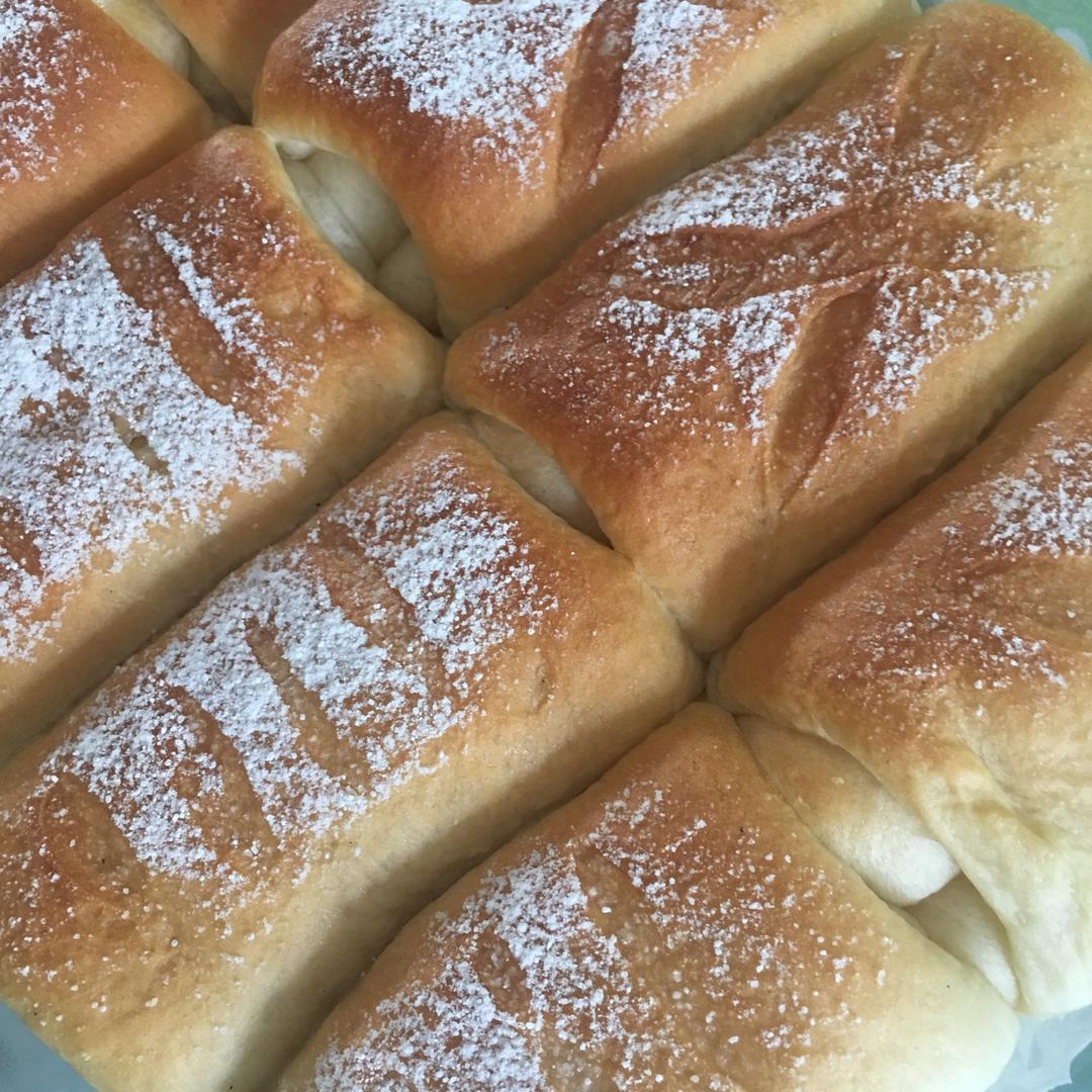 软到不知所措的牛奶卷