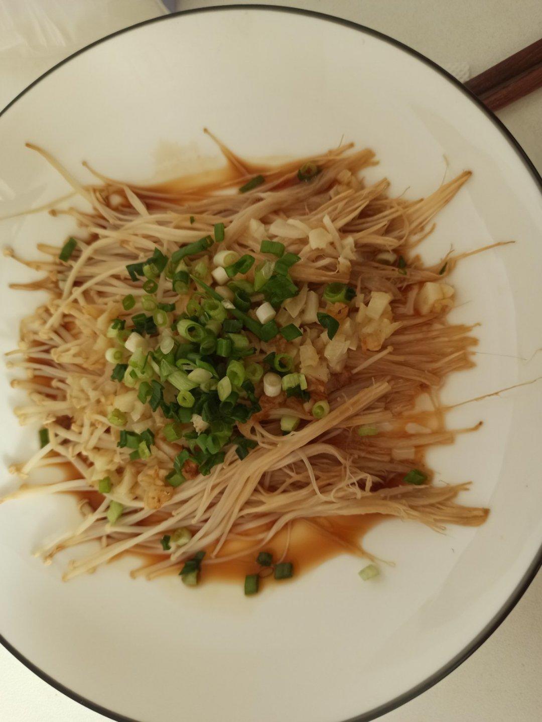 蒜蓉蒸金针菇
