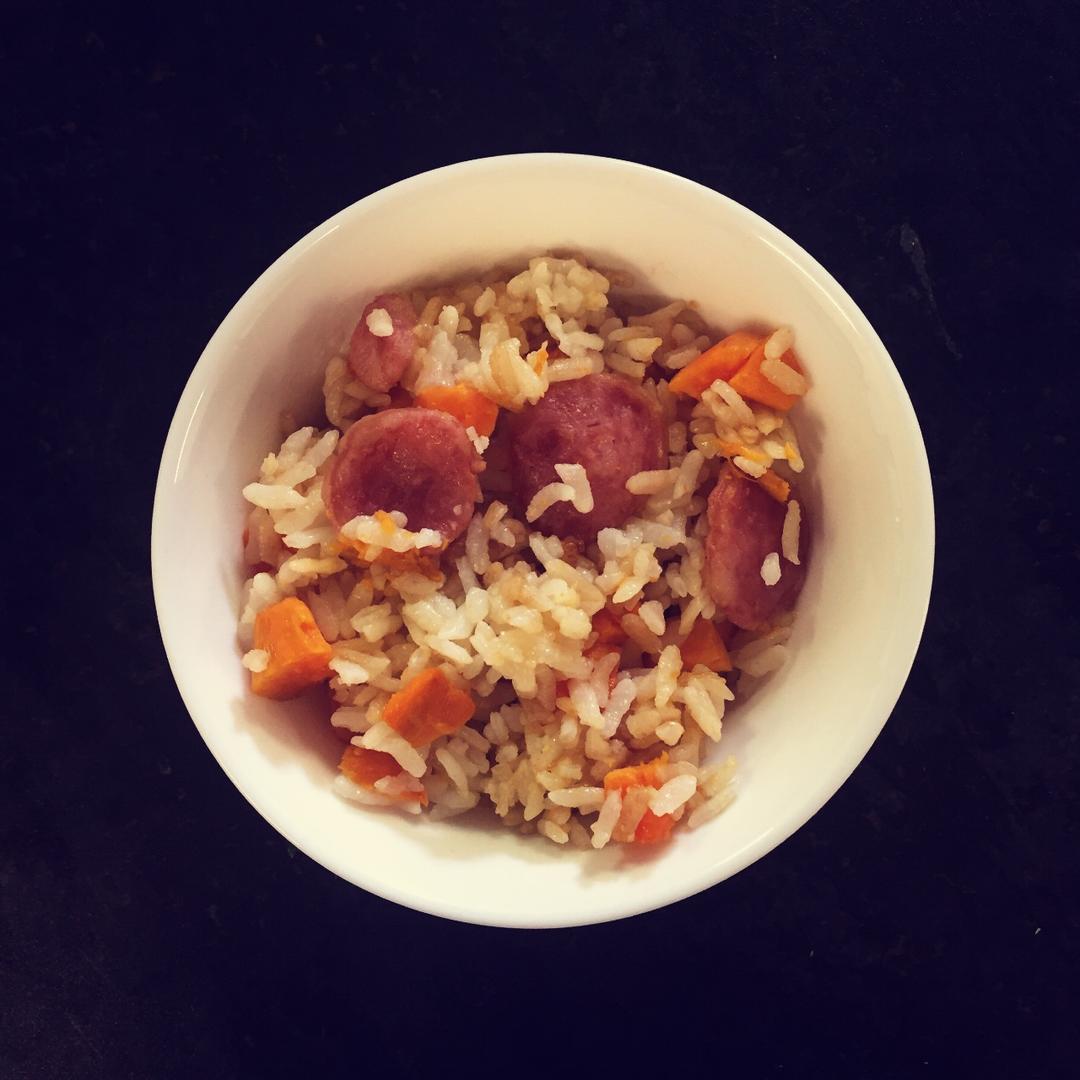 红薯腊肠饭