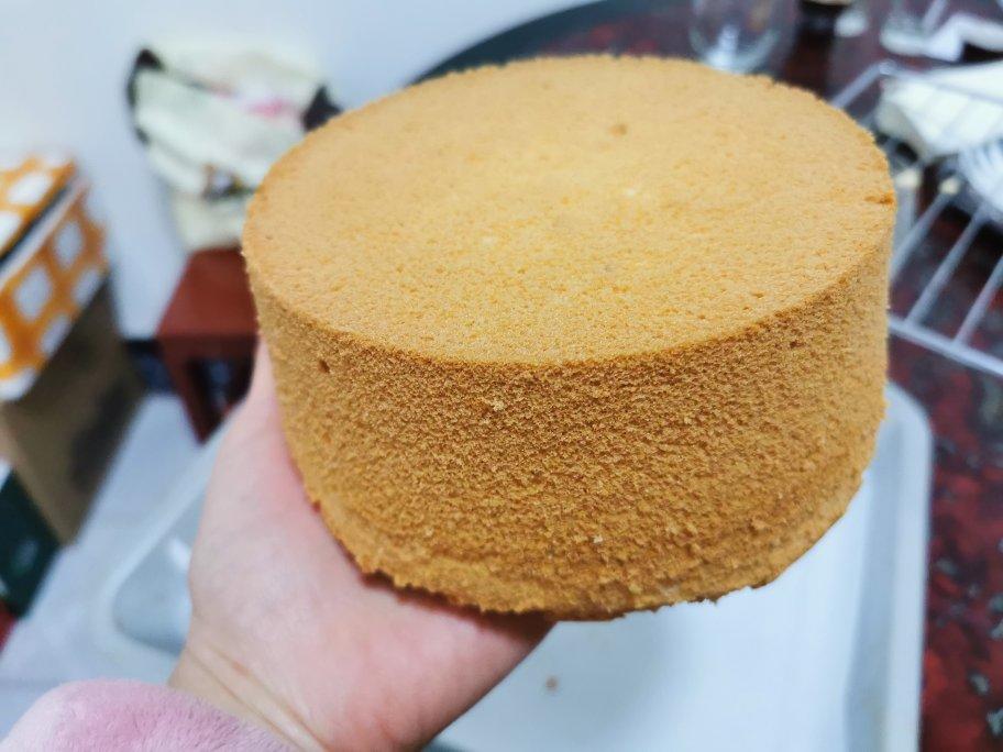 6寸，8寸，10寸戚风蛋糕配方（已更新）