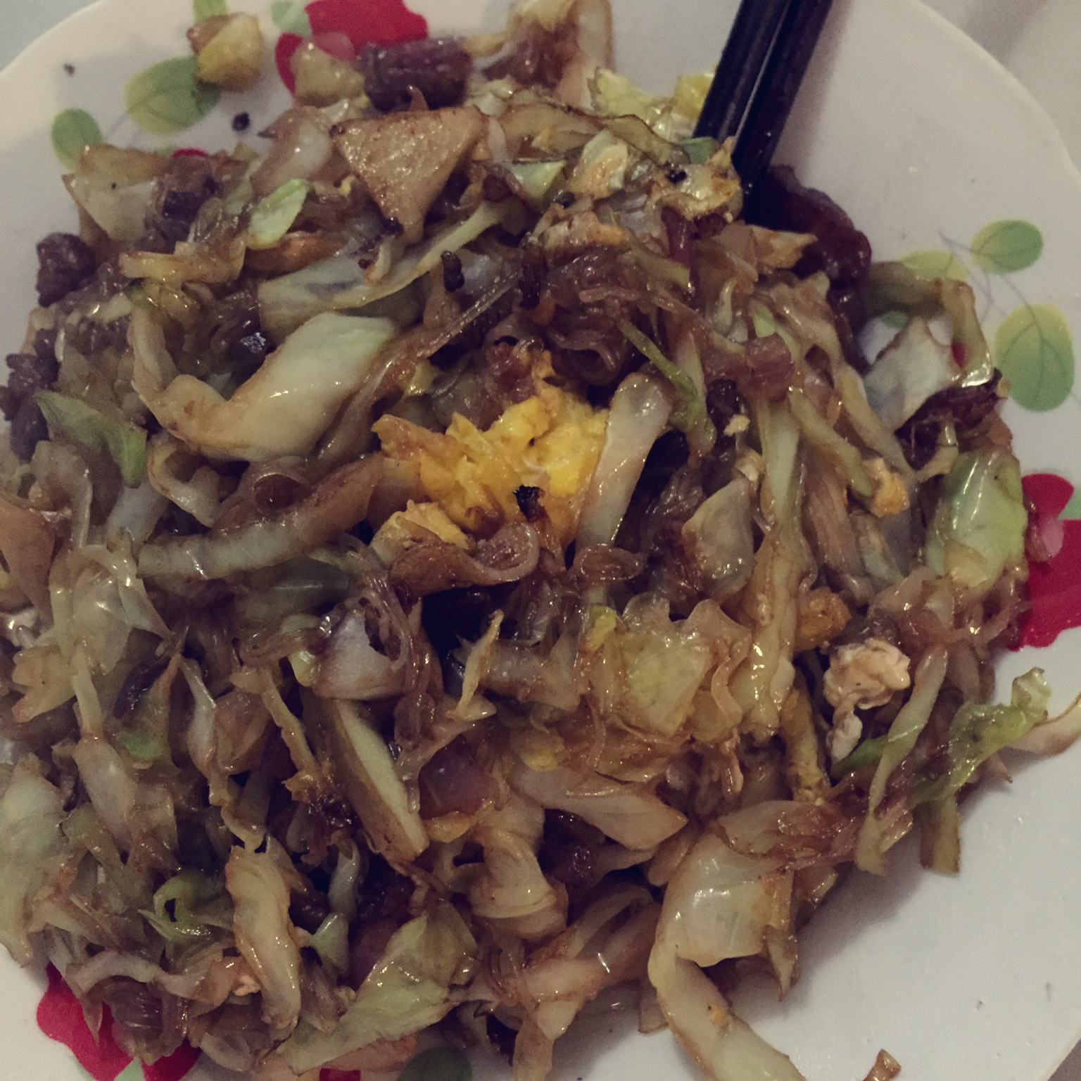 包菜粉丝炒鸡蛋