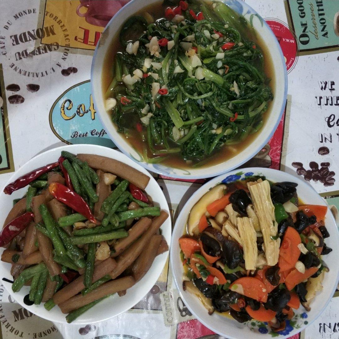 腐竹烧香菇