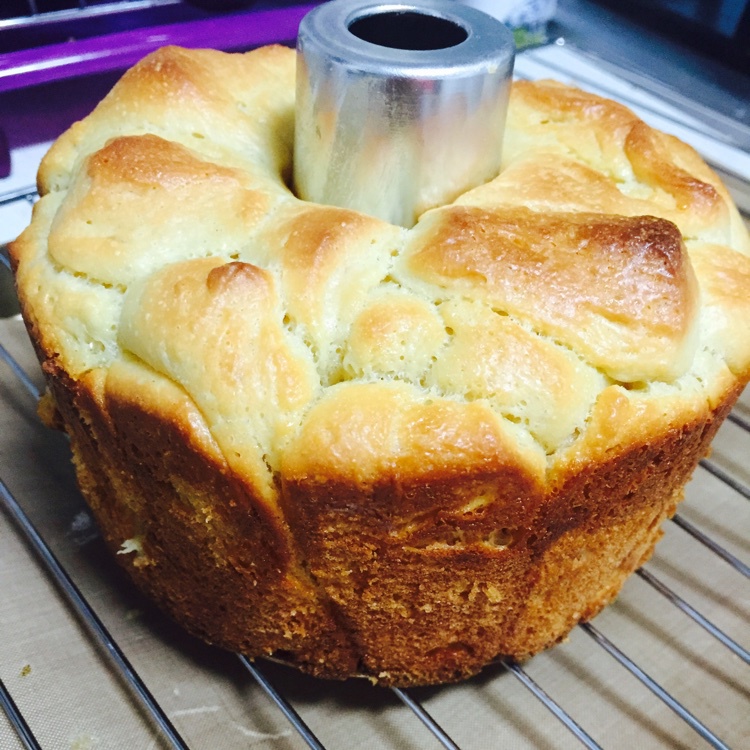 日式香浓炼乳面包