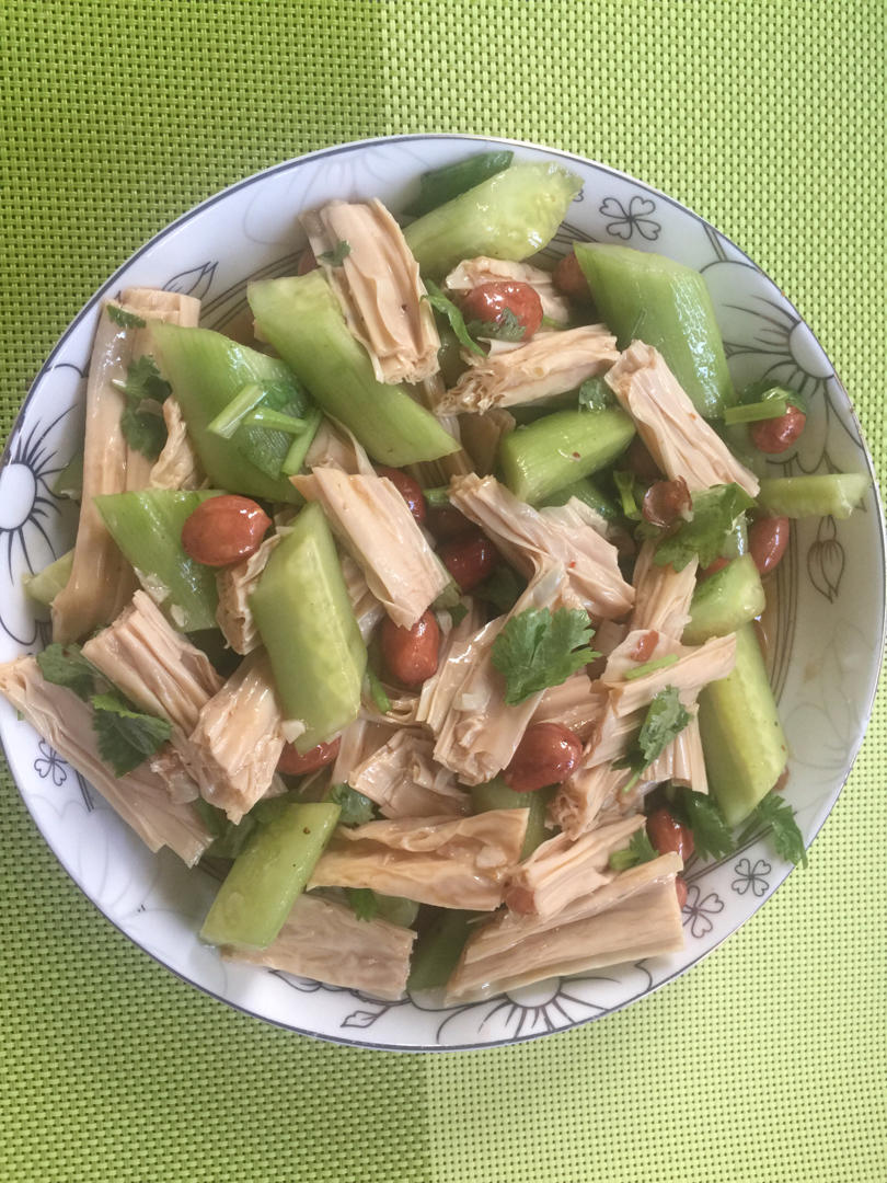 ㊙️五分钟学会巨好吃的酸辣开胃凉拌黄瓜腐竹