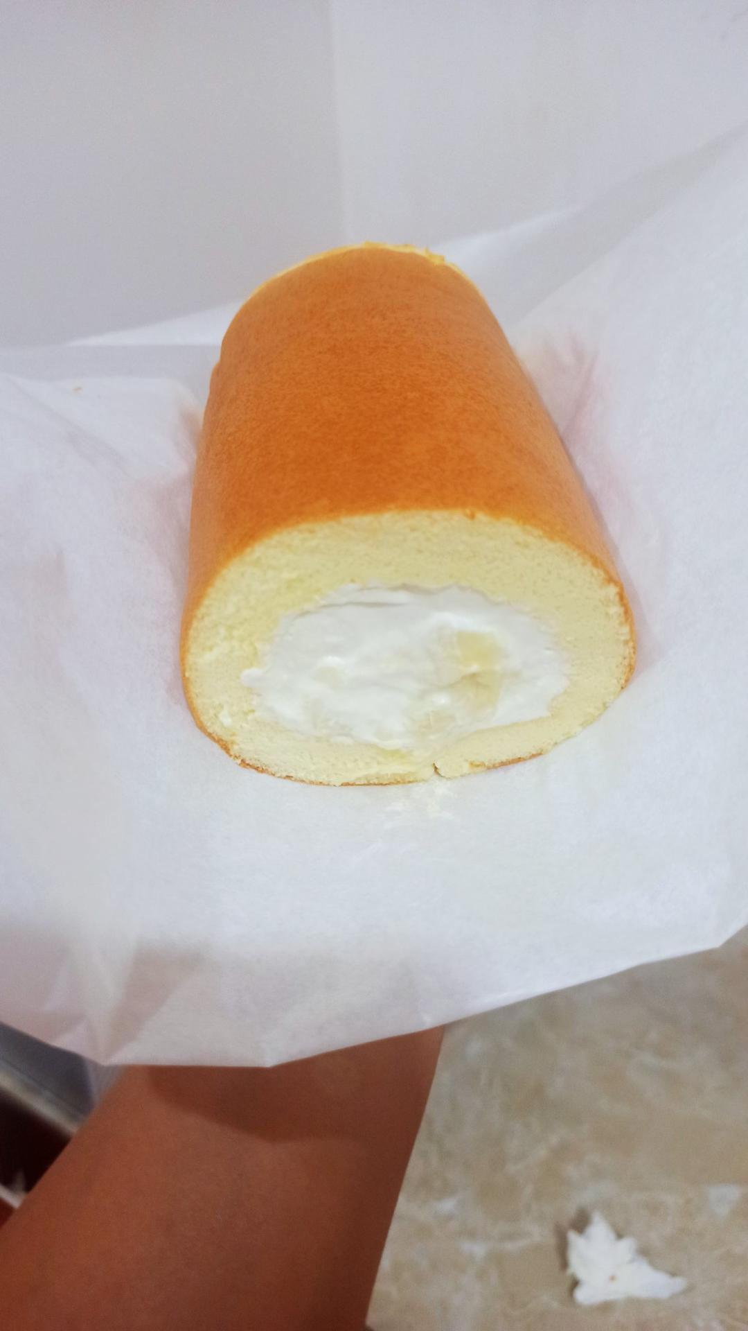 红丝绒蛋糕卷