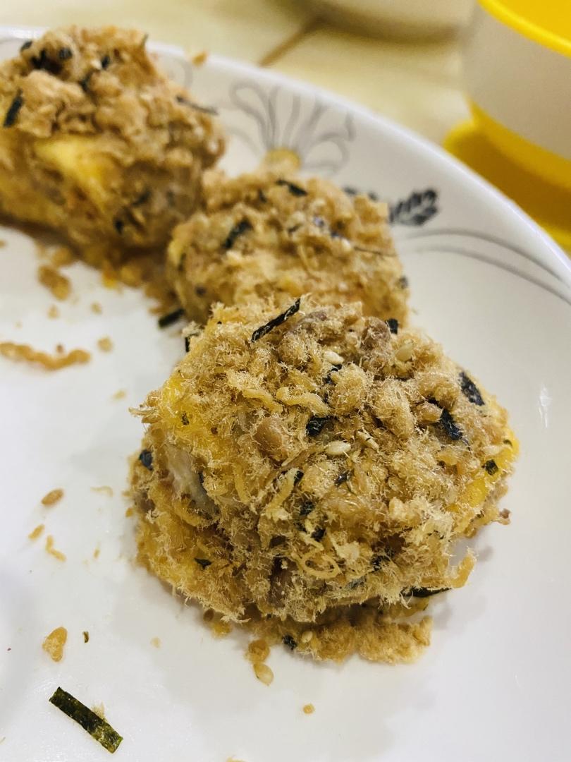 美味海苔肉松小贝