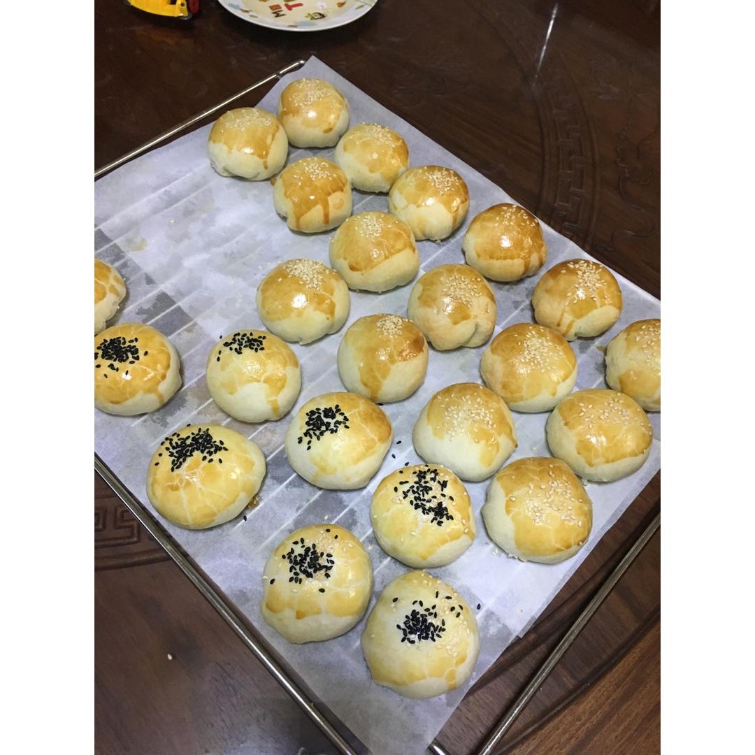 蛋黄酥