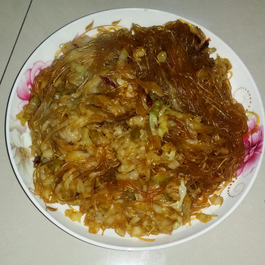 卷心菜炒粉丝 Glass noodles with Cabbage