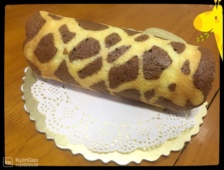 超萌长颈鹿蛋糕卷