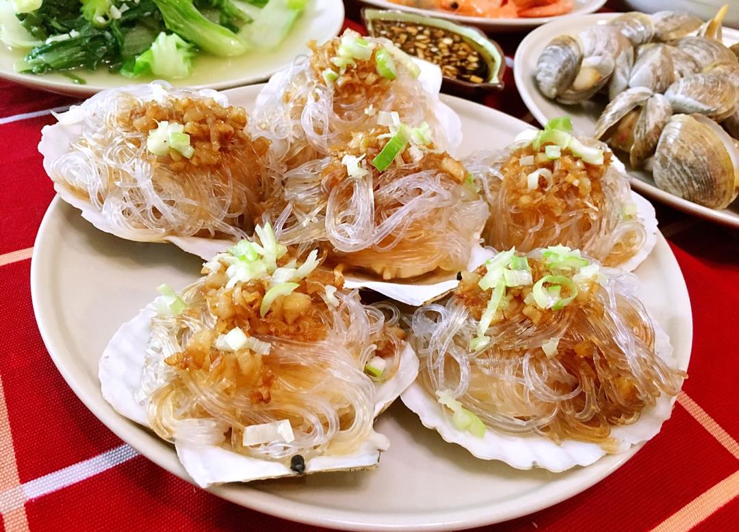 蒜蓉粉丝蒸扇贝