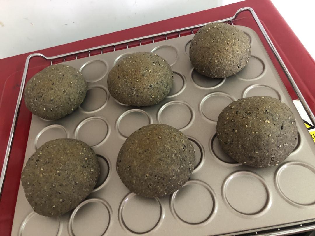 黑芝麻全麦餐包 100%纯全麦