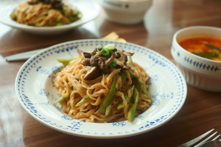 Zhi's breakfast & brunch^ ^