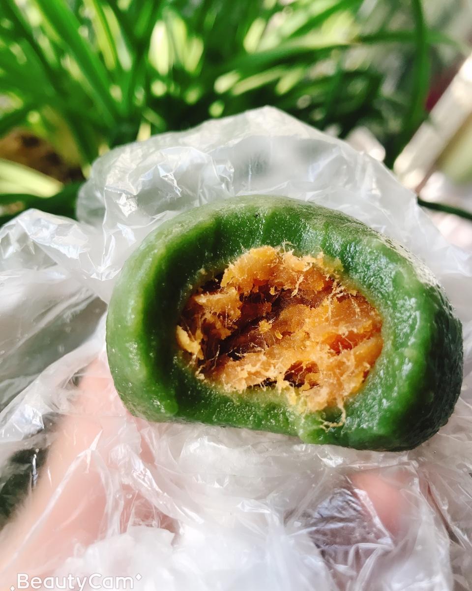 手机用户6573_vaj3做的网红青团～～咸蛋黄肉松青团