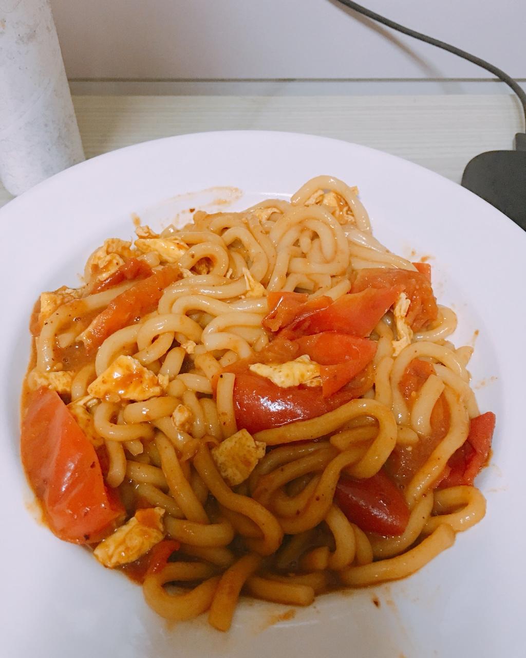 番茄鸡蛋炒乌冬
