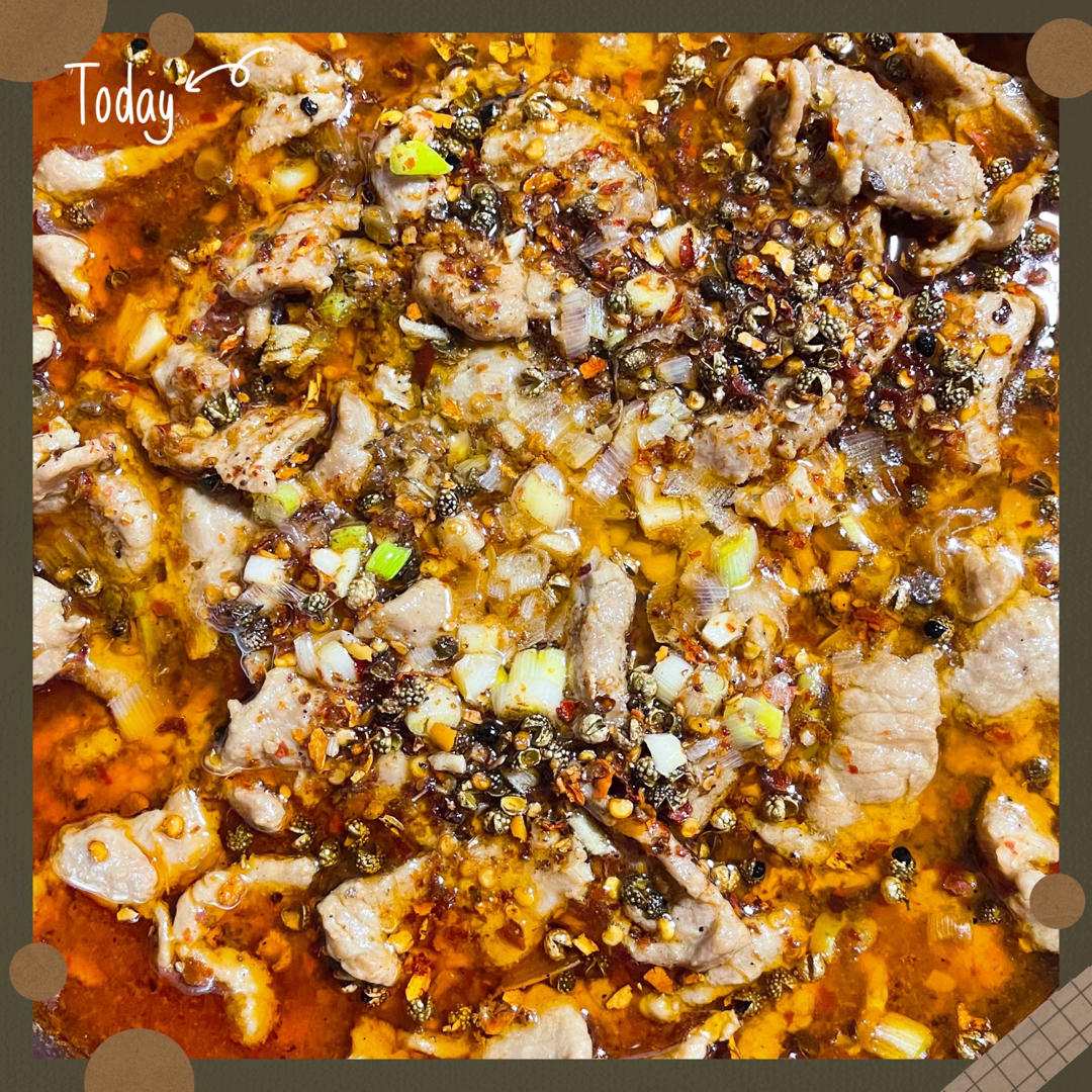 厨师长教你：“水煮肉片”的正宗做法，这味道真的很四川