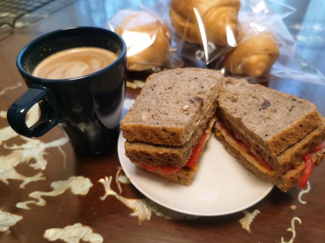 超柔软の坚果全麦吐司🍞