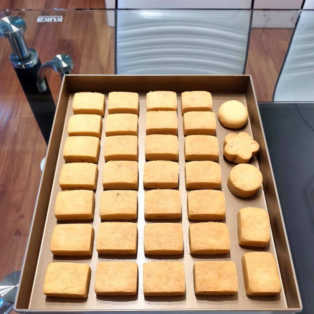 凤梨酥