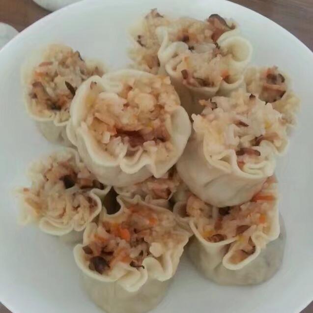 饺子皮咸蛋黄烧麦