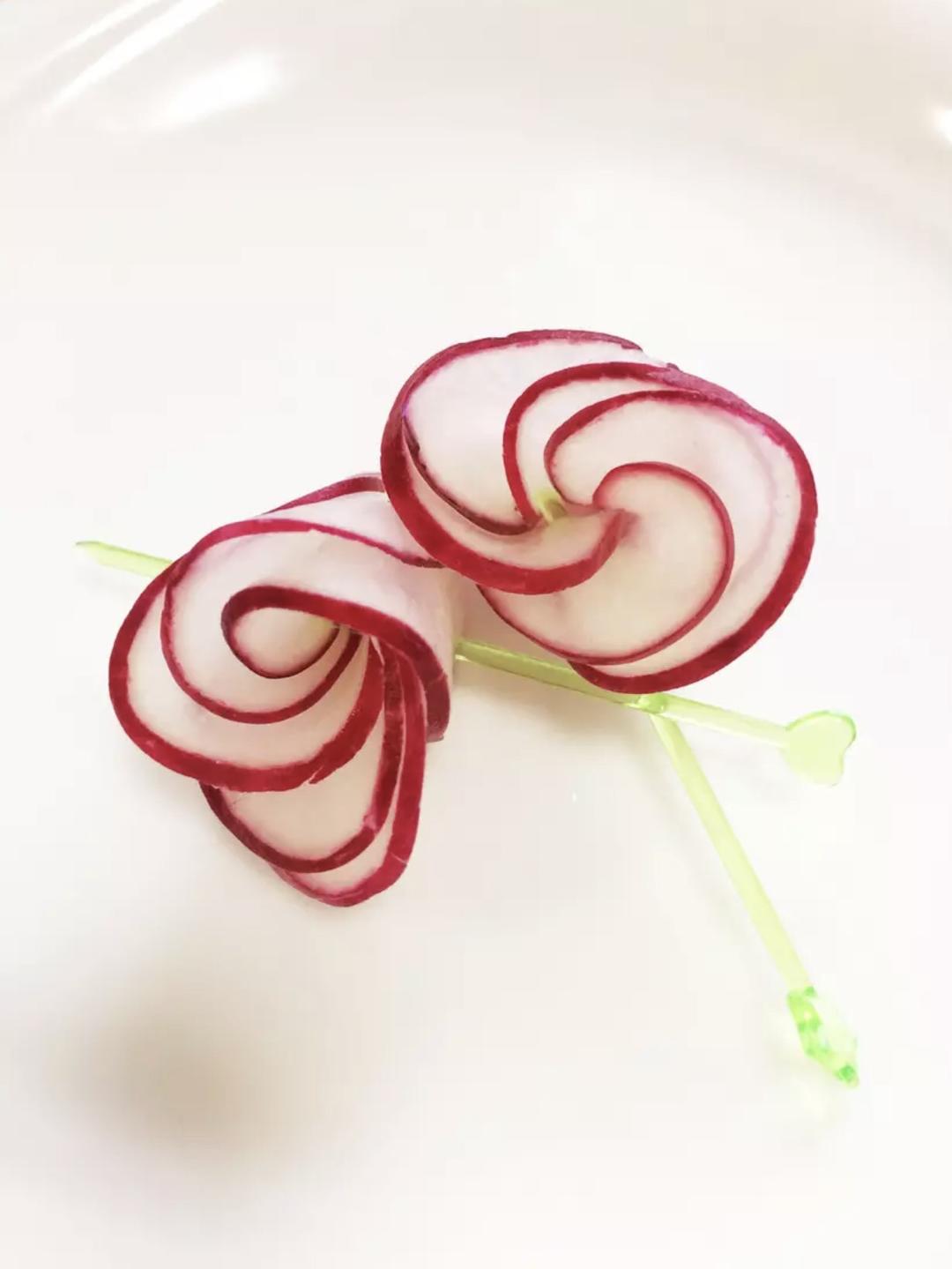 ☆简单  便当用 樱桃萝卜花的做法