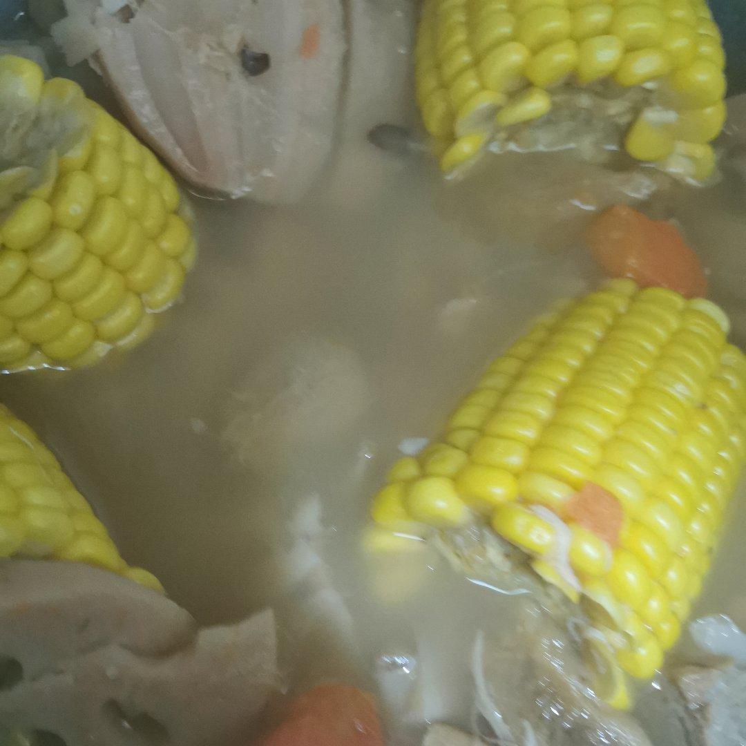 广东老火汤①‖～太子参健脾汤(适合全家人，健脾胃、促吸收、清心安神)