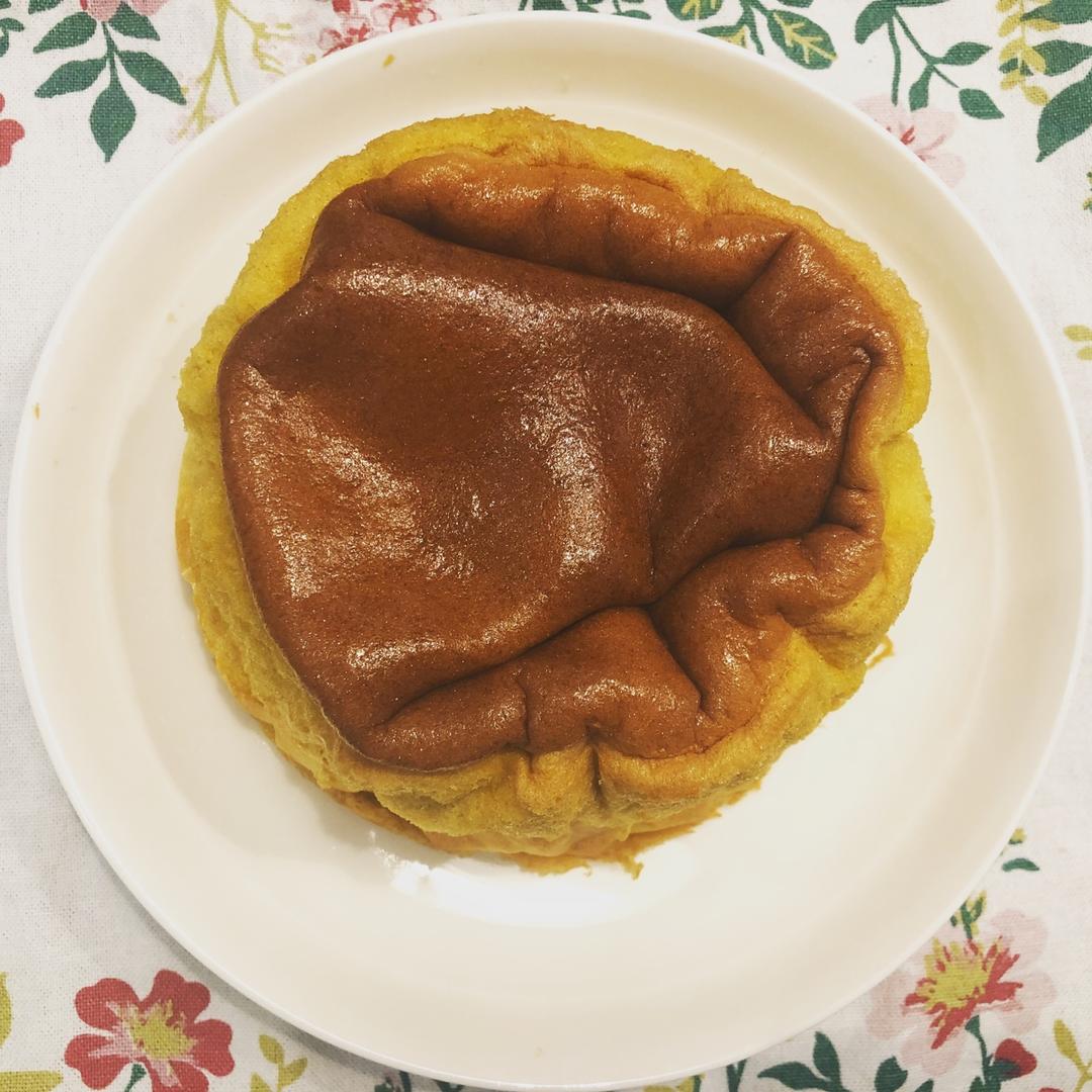 疯狂蜂蜜熔岩蛋糕——只需4种材料的热门甜品
★经典配方★