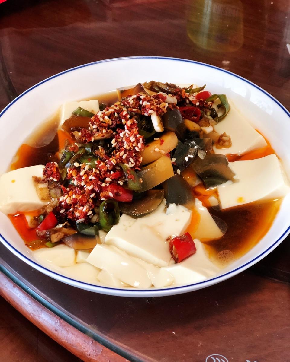 皮蛋拌豆腐（从这道菜说起，如何拌出好吃的凉拌菜）