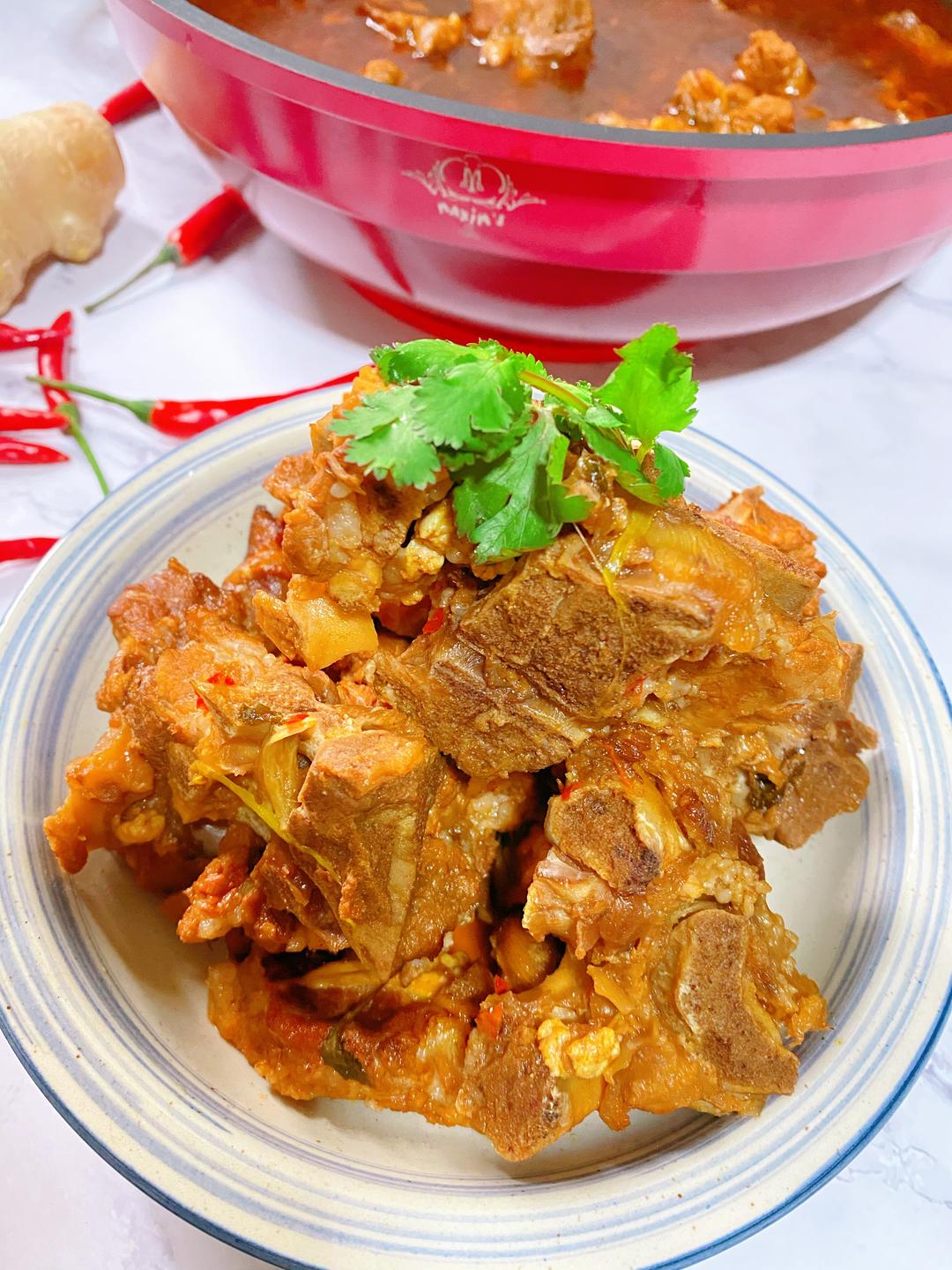 🈵️酱香浓郁💯软烂入味💯再也不去饭店吃的🔥秘制酱龙骨🔥的做法