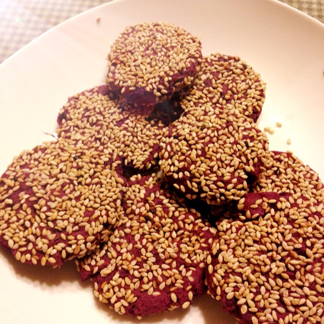 紫薯芝麻饼