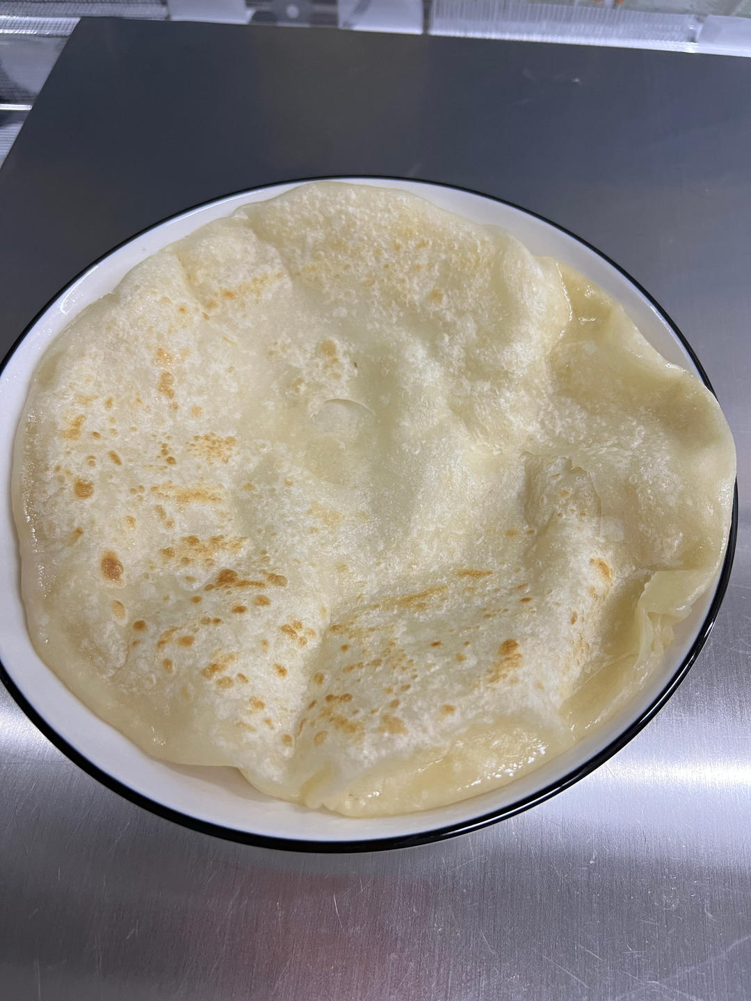 烙饼不硬的小窍门 掌握了你也能看出柔软多层凉了不硬的小油饼