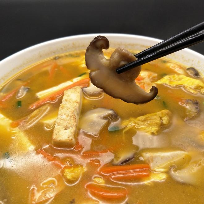 香菇虾仁豆腐汤的做法