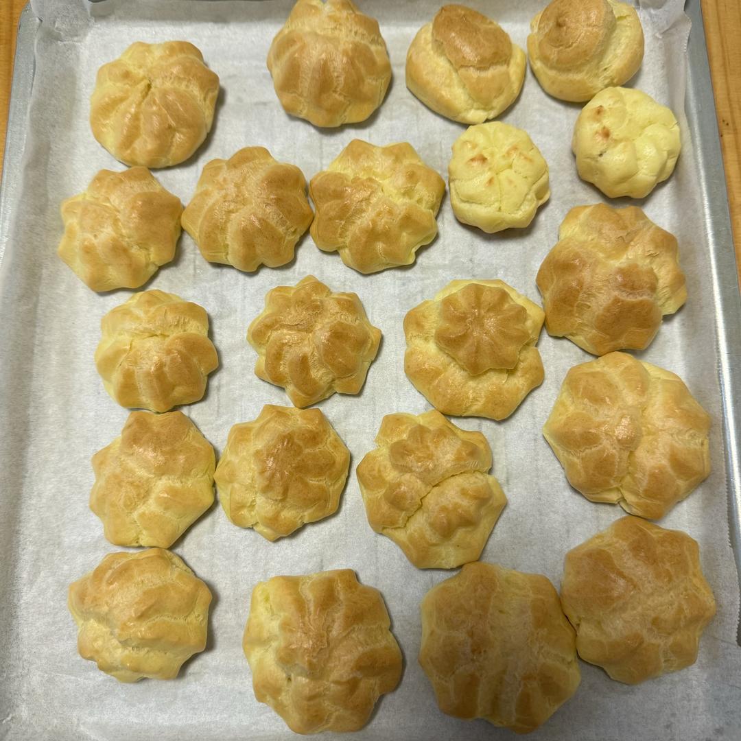 简单易成功的奶油小泡芙做法
