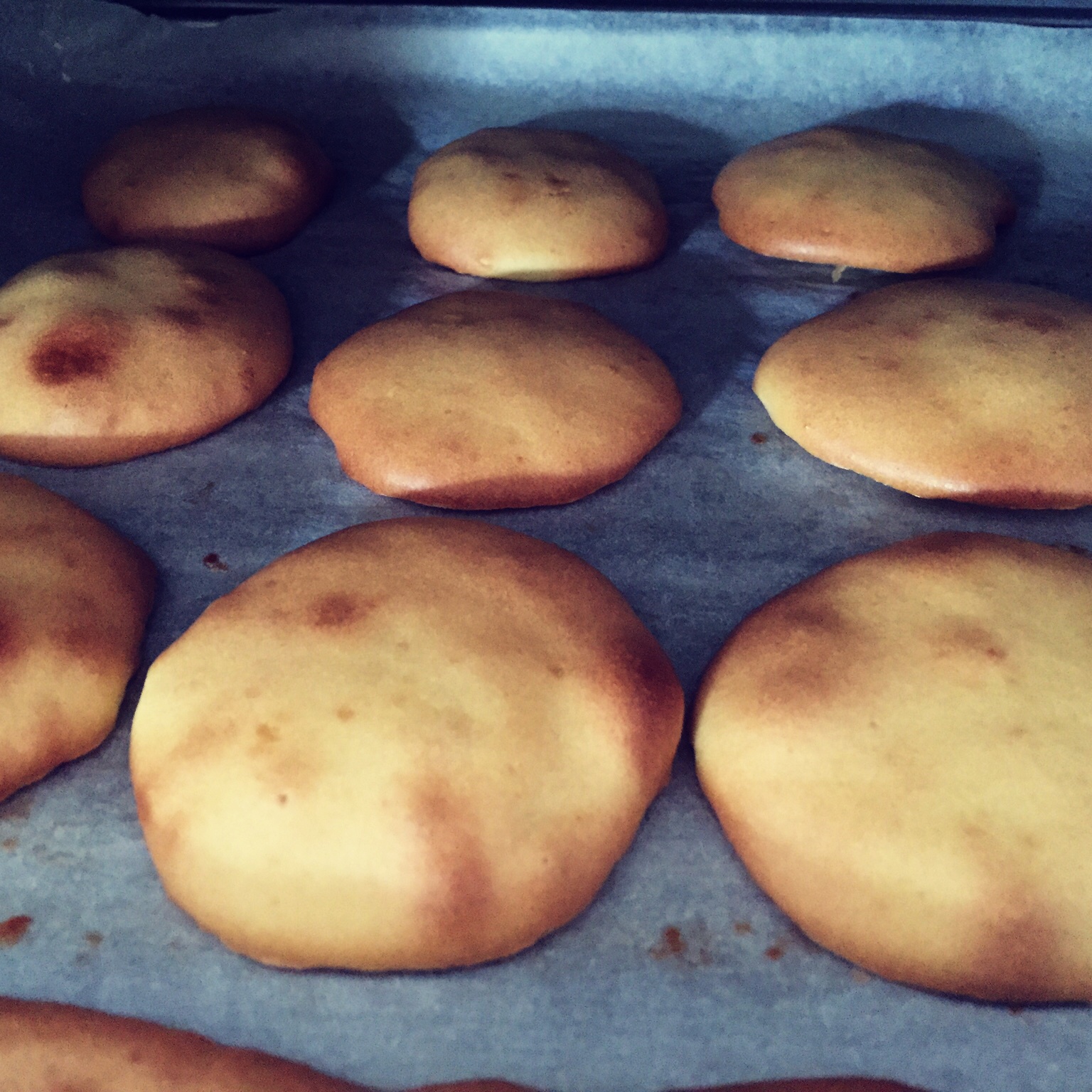 儿时的回忆---蛋黄元