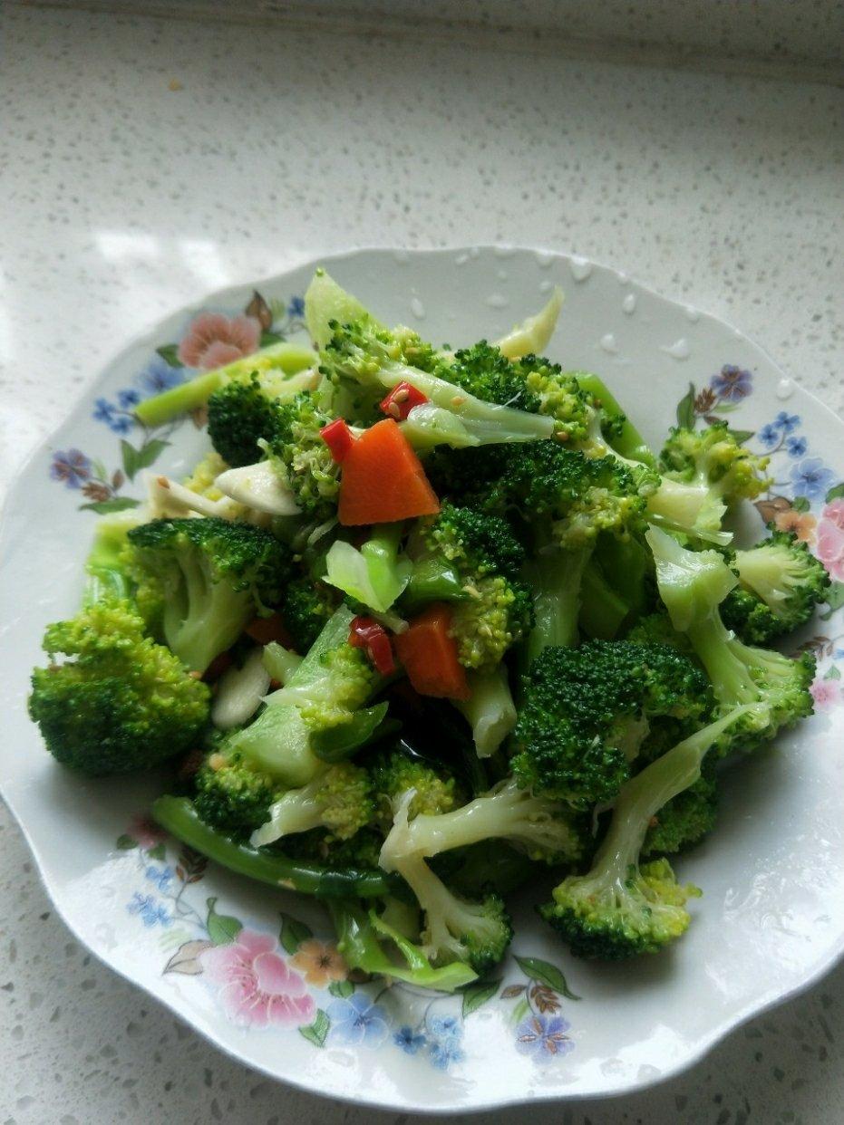 蚝油凉拌西兰花