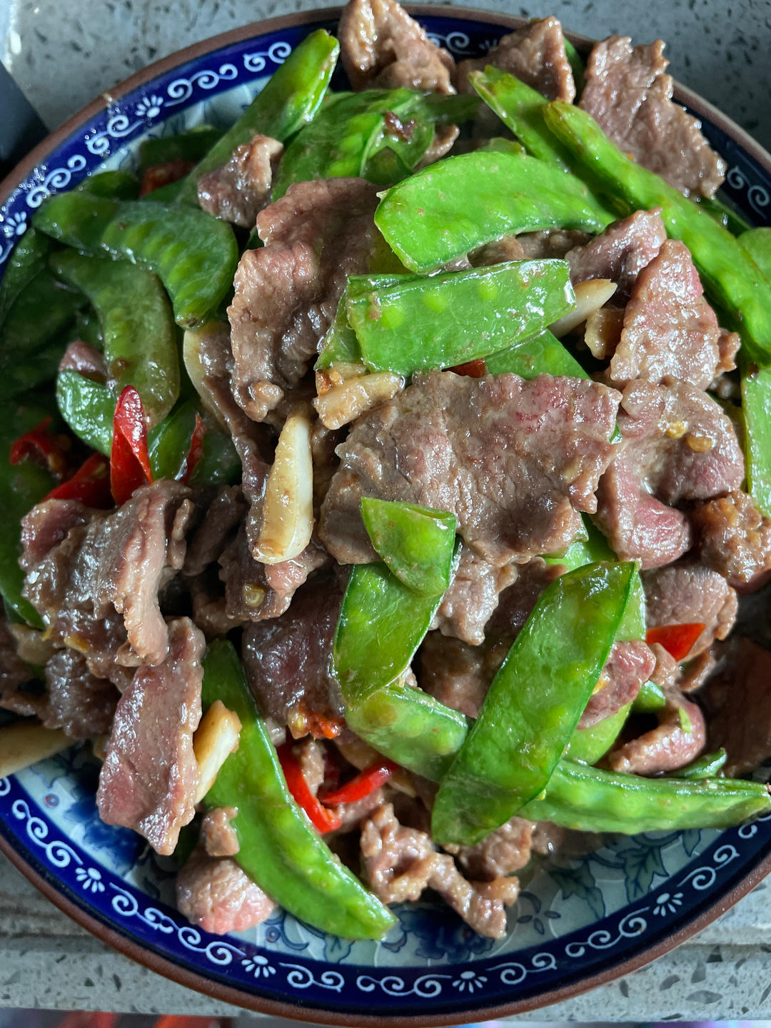 嫩炒牛肉片～～简单快手菜