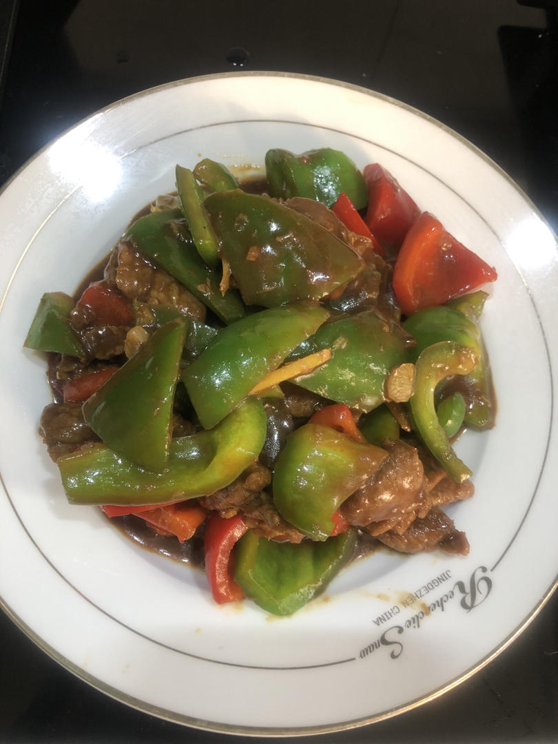 下饭神器👉青椒炒肉