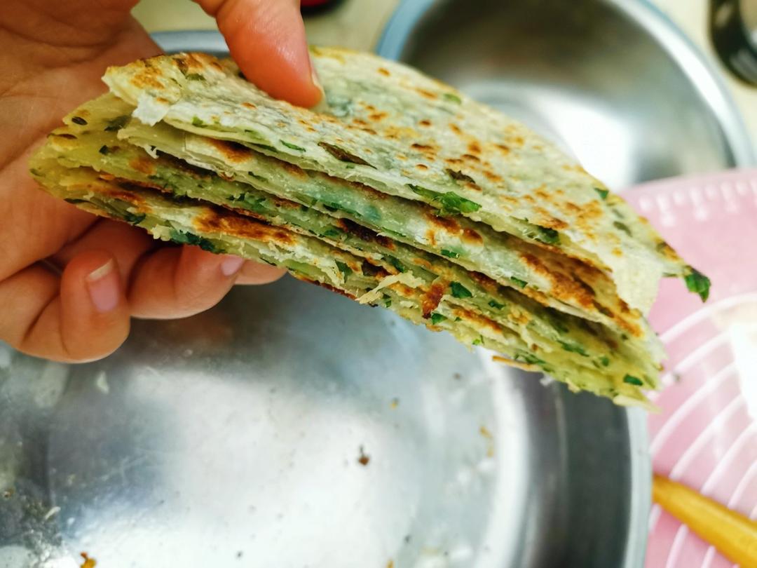 葱油饼（饺子皮版）