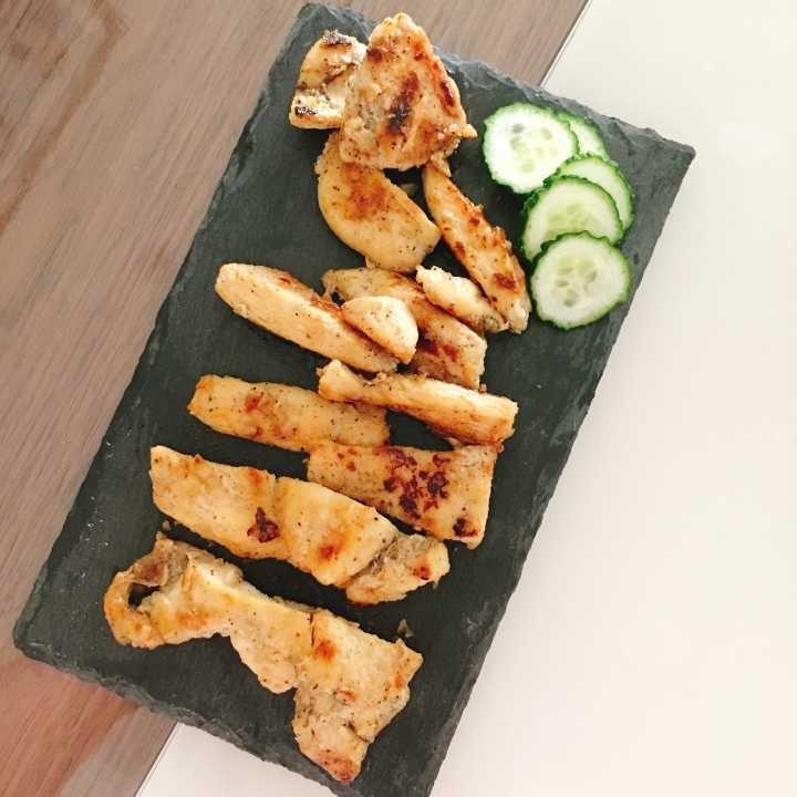 酷炫屌炸天好吃的煎鸡胸肉（香蒜蜂蜜煎鸡胸肉）