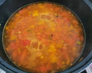 鸡蛋西红柿疙瘩汤的做法 步骤1