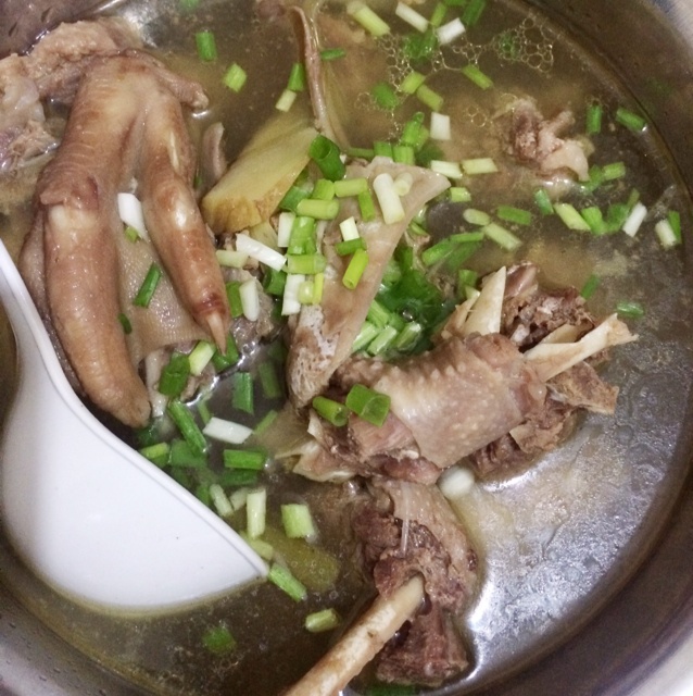 整鹅的朴素做法——砂锅鹅肉煲