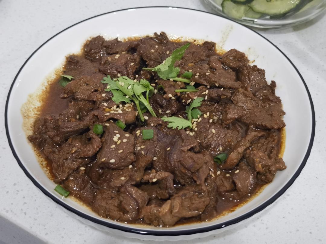 又香又嫩的小炒牛肉（巨好吃，手残党也能做）