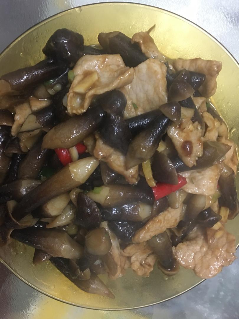 鸡枞菌炒肉片