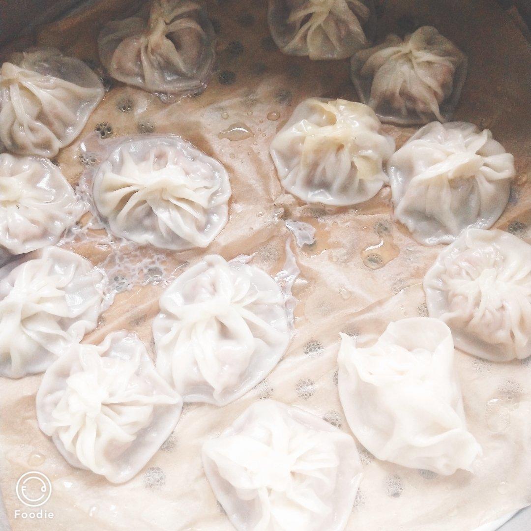 小笼汤包