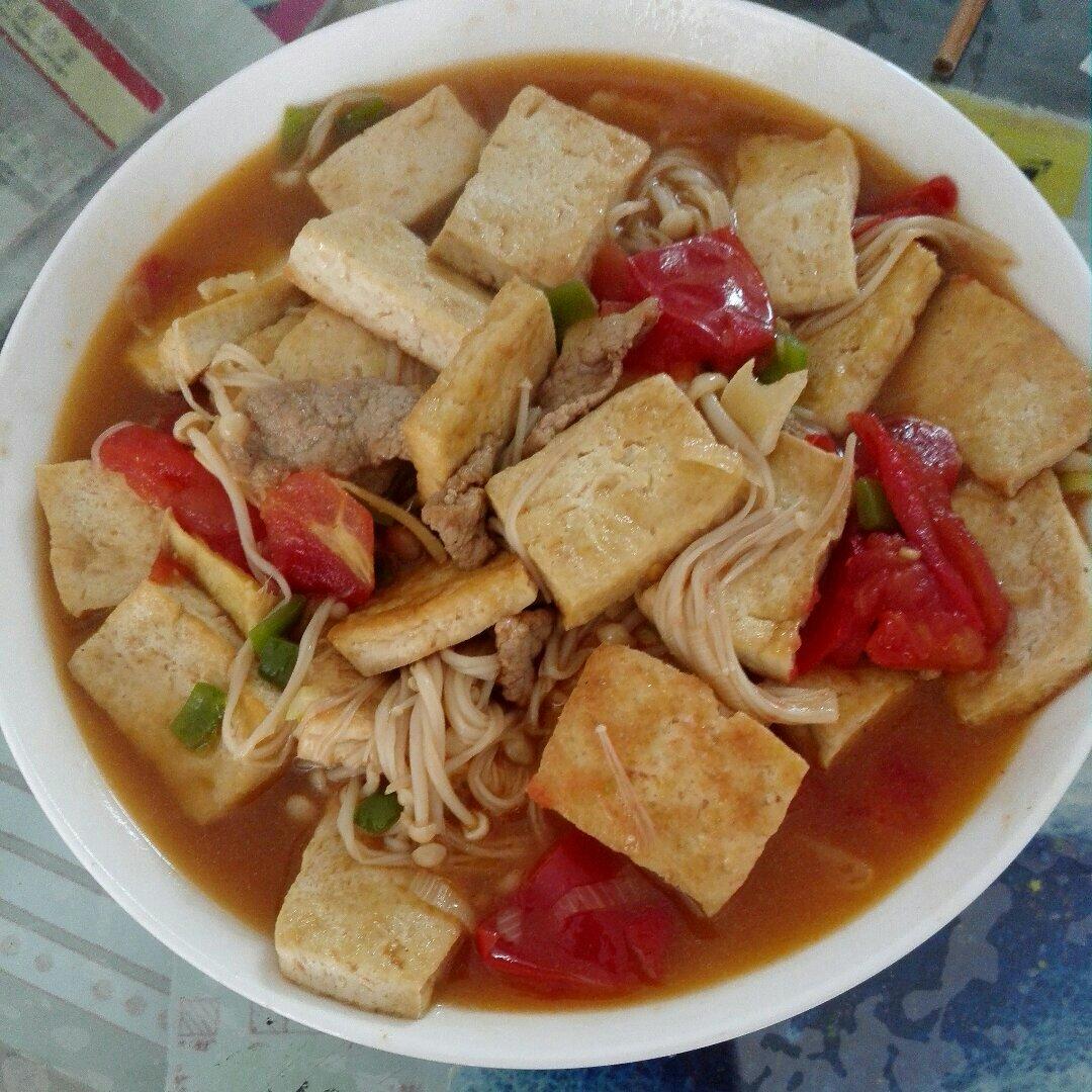 金针菇焖豆腐