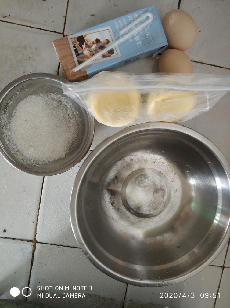 纯奶手撕吐司的做法 步骤1