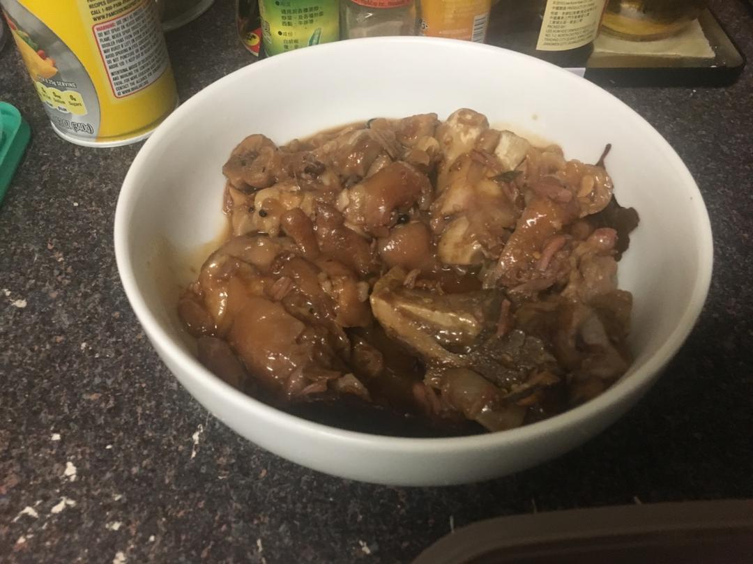卤猪蹄