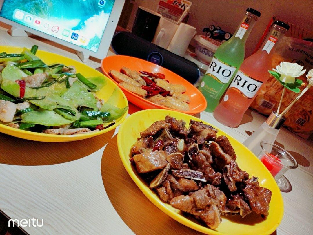 不能再简单的红烧鸡翅
