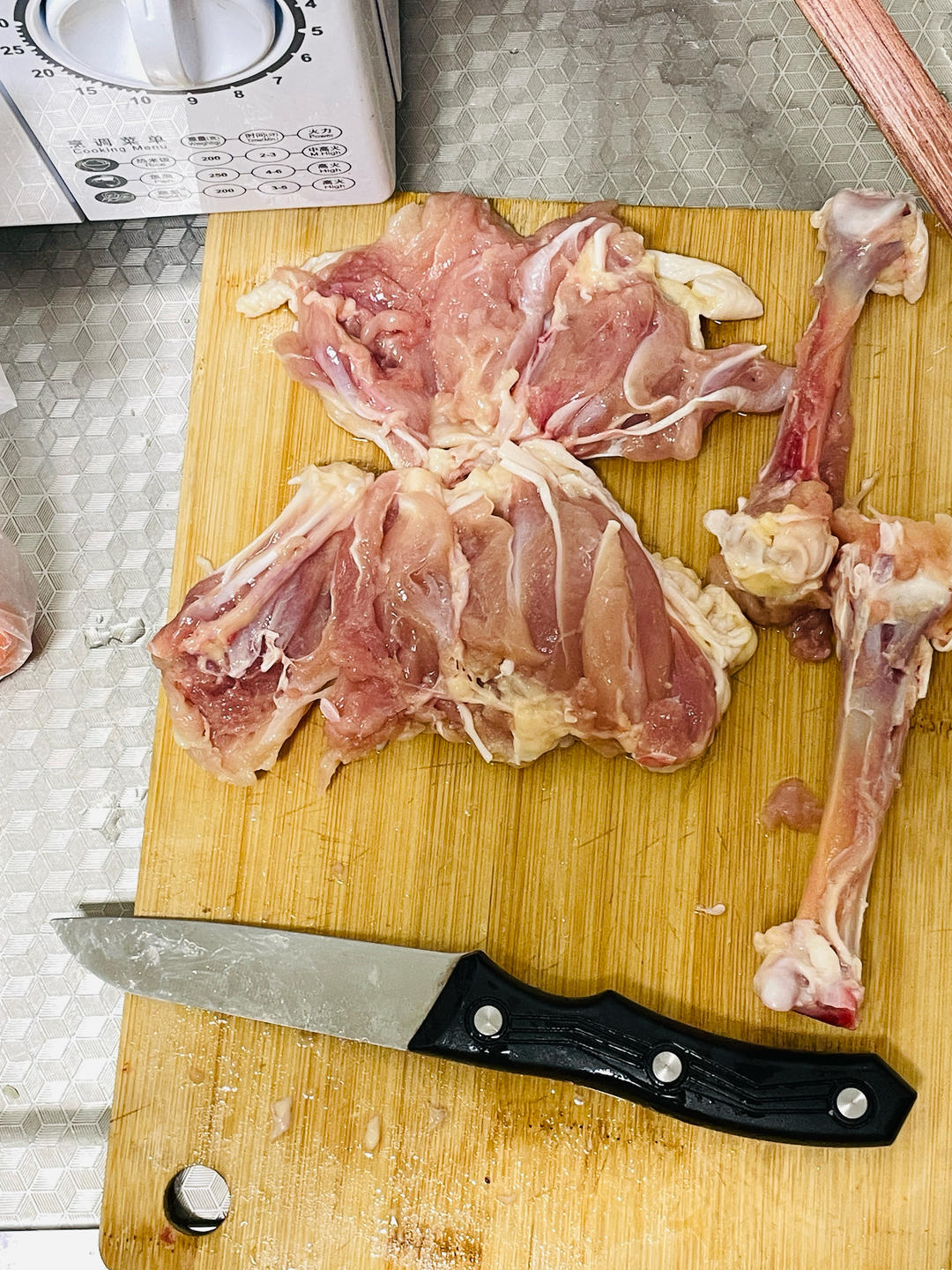 超详细的鸡腿去骨大法图解