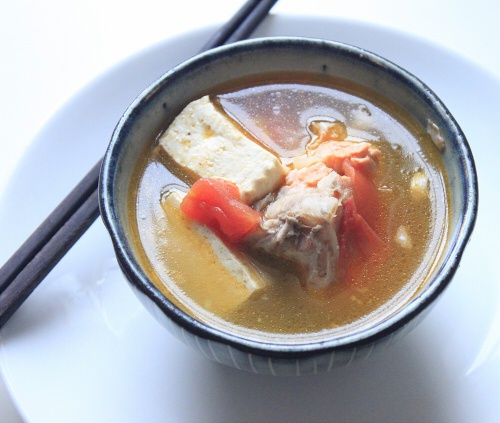 三文鱼头豆腐汤
