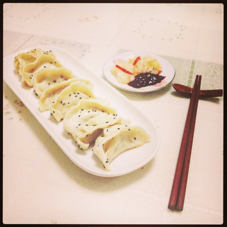 速冻饺子版锅贴